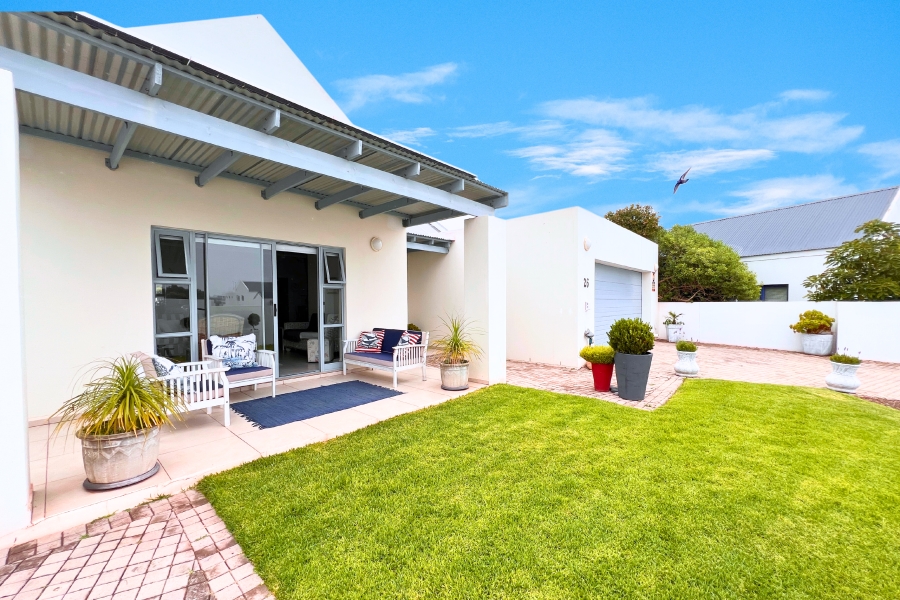 3 Bedroom Property for Sale in Blue Lagoon Western Cape